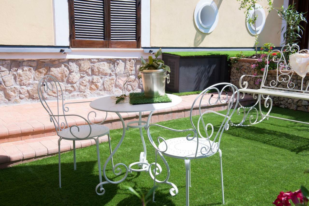Caputaquis Bed & Breakfast Capaccio Bagian luar foto